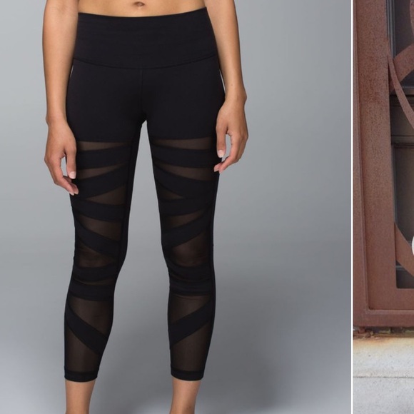Lululemon Tech Mesh Tight - Picture 2 of 6